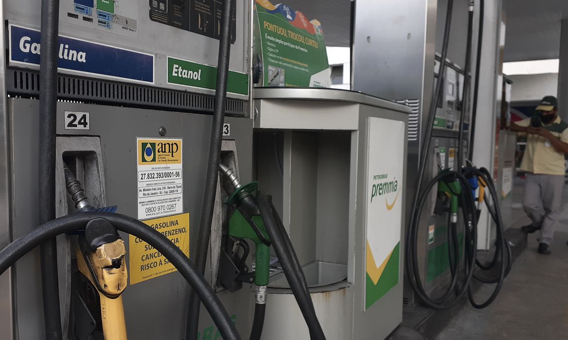 Pesquisa sobre preço médio do etanol é realizada semanalmente pela ANP - Foto: Fernando Frazão/Agência Brasil