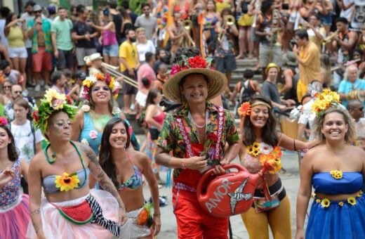 Carnaval: aplicativo vai facilitar a localização de blocos de rua no Rio - Foto: Fernando Frazão/Agência EBC