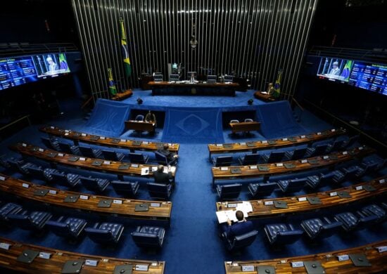 Comissão do Senado pode votar nesta terça-feira (13), projeto que prevê desoneração da folha de pagamento até o fim de 2027 de 17 setores que mais geram empregos no Brasil -Foto: Marcelo Camargo/Agência Brasil