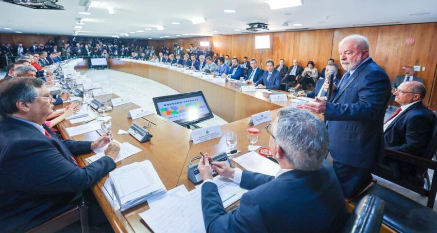 Encontro de Lula com governadores ocorreu nesta sexta (27) - Foto: Ricardo Stucker/Presidência da República