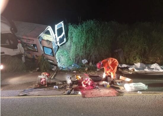 Um bebê está entre as vítimas do acidente na rodovia TO-280 - Foto: Divulgação/Corpo de Bombeiros do Tocantins