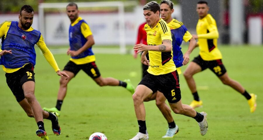 Equipe do Flamengo treinou neste sábado (7) - Foto: Reprodução/Twitter @Flamengo