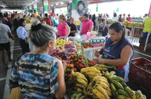 Feiras de produtos regionais da Agência de Desenvolvimento Sustentável (ADS) atraem consumidores - Foto: Lucas Silva/Secom