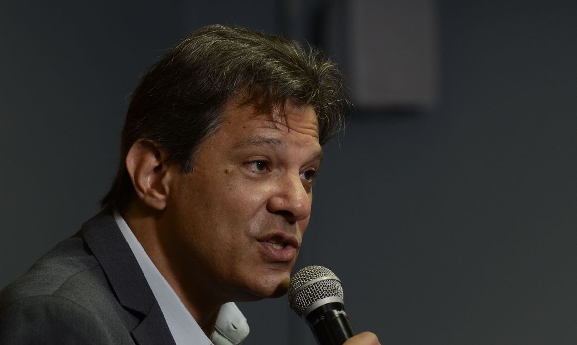 Ministro Fernando Haddad afirma que arcabouço fiscal e reforma tributária podem ser votados até julho -Foto: Rovena Rosa/Agência Brasil