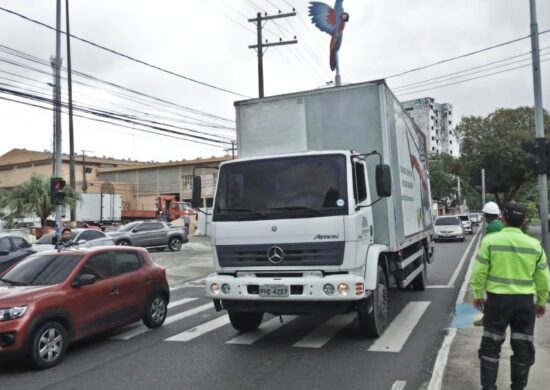 Fiscalização no trânsito conta com acompanhamento de agentes do IMMU - Foto: Divulgação/IMMU