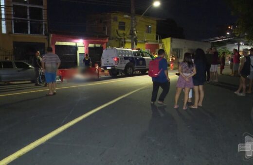 Homem é morto a facadas na frente de bar da Zona Centro-Sul de Manaus