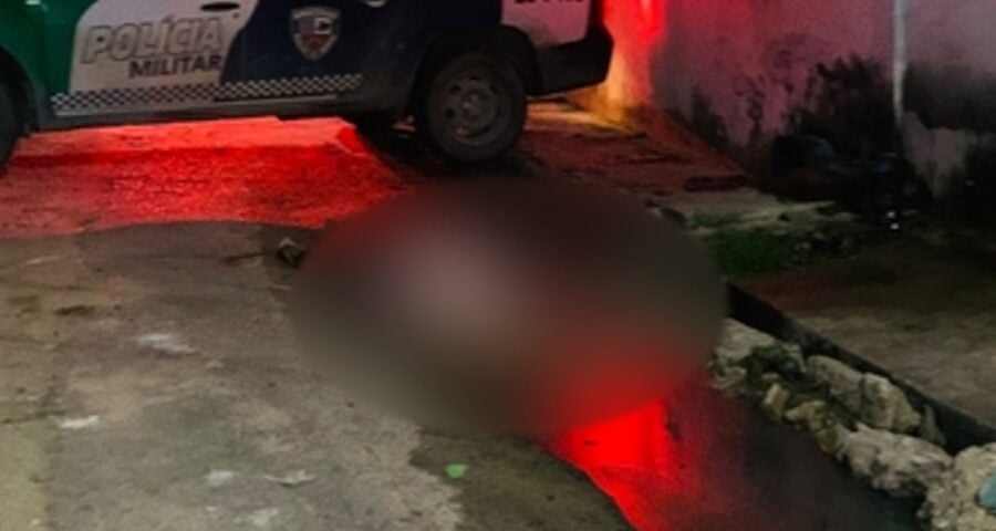 Morte misteriosa: homem é encontrado morto com marcas de tiros em Manaus