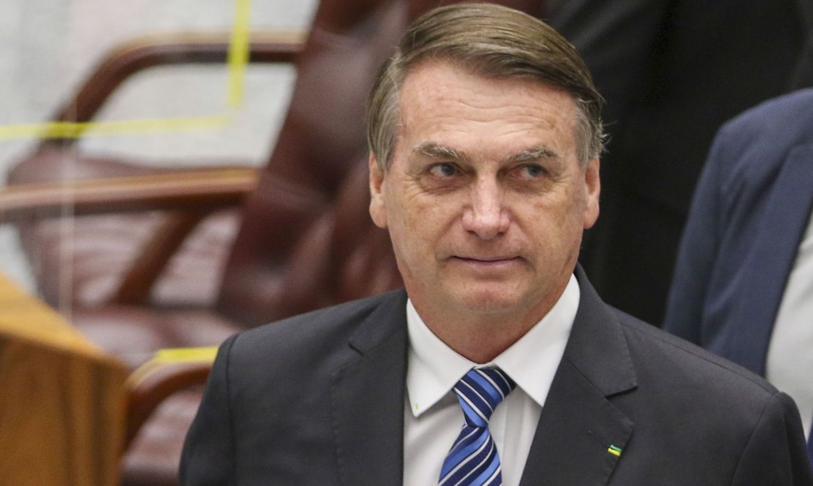 O Tribunal Superior Eleitoral (TSE) julga nesta quinta-feira (22) se o ex-presidente Jair Bolsonaro vai ficar inelegível por oito anos - Foto: Fábio Rodrigues Pozzebom/Agência Brasil