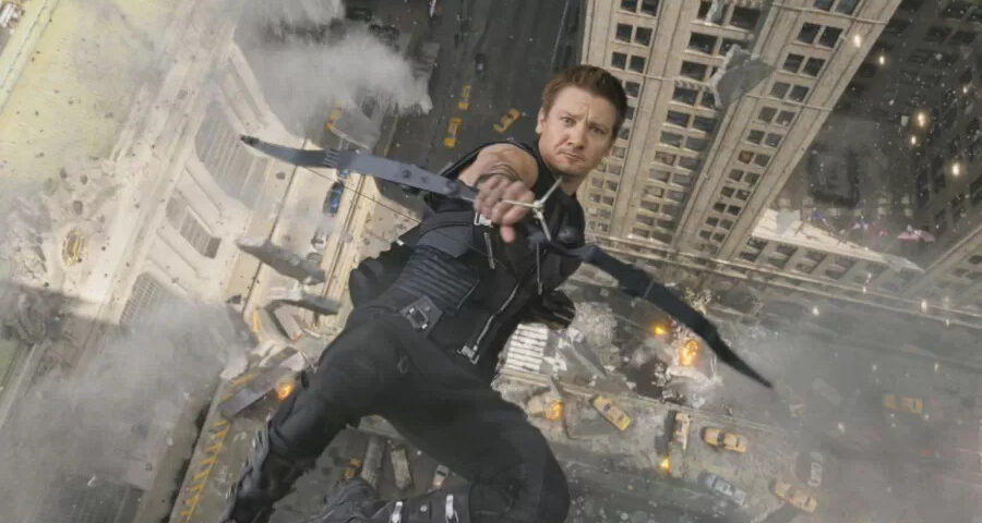 Renner é conhecido pelo papel de Clint Barton, o super-herói Gavião Arqueiro, em vários filmes da Marvel e em uma minissérie que protagonizou recentemente, da Disney+ - Foto: Reprodução/Instagram/@marvel