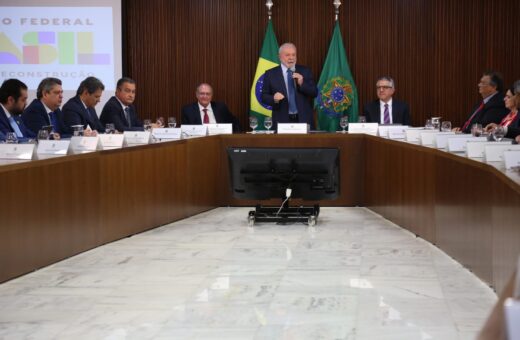 Lula durante 2ª reunião com 27 governadores do país - Foto: Fátima Meira/Estadão Conteúdo