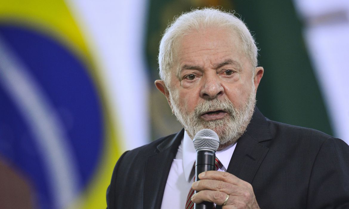 O presidente Lula (PT) embarca para a primeira agenda de uma viagem de seis dias pelo Norte do país - Foto: Marcelo Camargo/Agência Brasil
