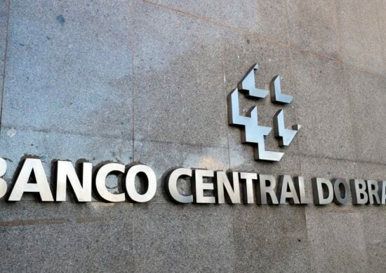 Estudo sobre a inflação é realizaod pelo Banco Central semanalmente - Foto: Marcello Casal Jr/Agência Brasil