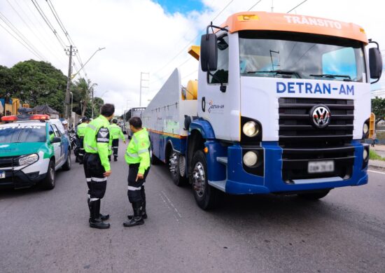 Operação Carga Pesada ocorreu na av. Autaz Mirim, Zona Leste da cidade - Foto: João Viana/Semcom