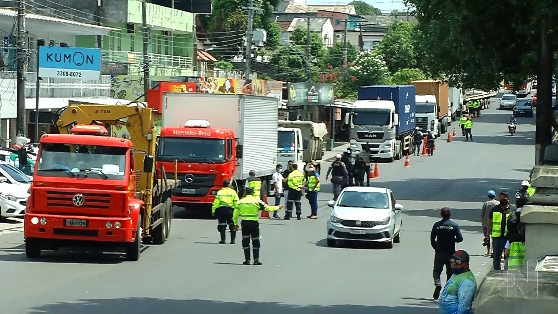 Prefeitura de Manaus restringe circulação de veículos pesados nas ruas