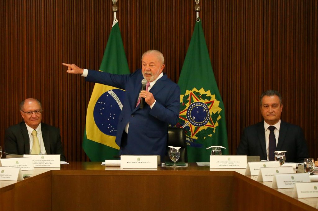 Reunião ministerial: Lula pede unidade no pensamento de reconstruir o país - Foto: Fátima Meira/Futura Press/Estadão Conteúdo