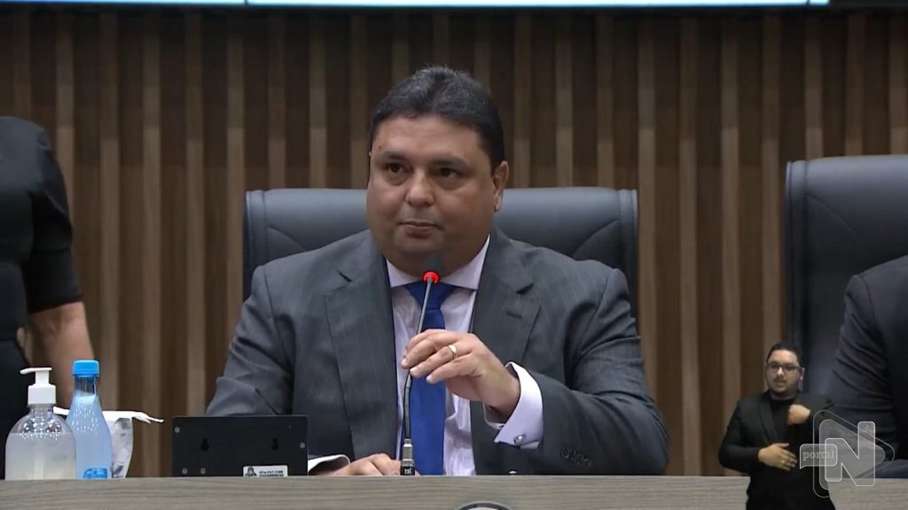 Vereador Caio André assume direção da Câmara Municipal de Manaus