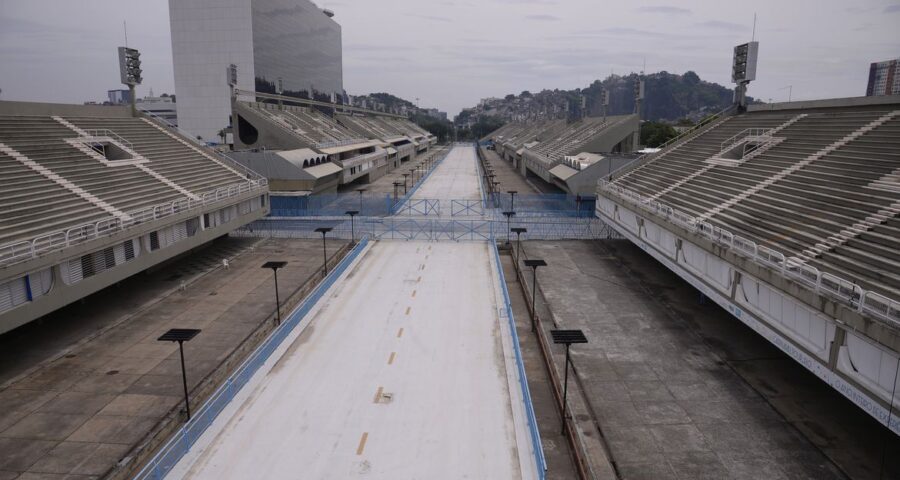 Vistoira no sambódromo ocorre horas antes dos ensaios técnicos previstos para este fim de semana - Foto: Tomaz Silva/Agência Brasil