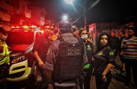 Carnaval No local também foram dadas orientações aos adolescentes que estavam na festa - Foto: Carlos Soares / SSP-AM