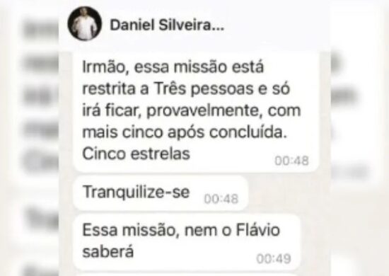 Segundo mensagens de Daniel Silveira, trama ficaria conhecida apenas entre cinco pessoas - Foto: Reprodução/WhatsApp