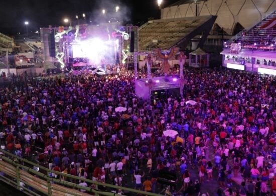 Durante os dois dias de evento, mais de 30 atrações dos bois Caprichoso e Garantido irão se revezar no palco montado na ferradura do sambódromo durante o Carnaboi - Foto: Antônio Lima