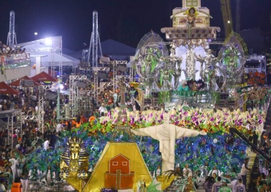 Mocidade de Aparecida contou história da criação da Terra - Foto: Arthur Castro/Secom