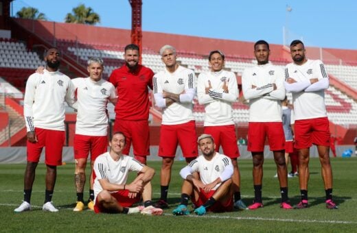 Flamengo divulgou relação de jogadores neste domingo (05) - Foto: @gilvandesouza9 /CRF