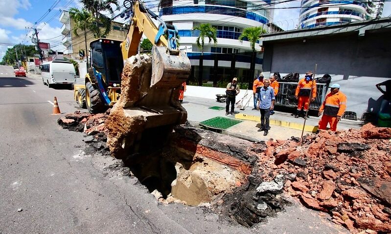 Avenida Maceió será interditada para obra de drenagem em Manaus - Foto: Márcio Melo/Seminf