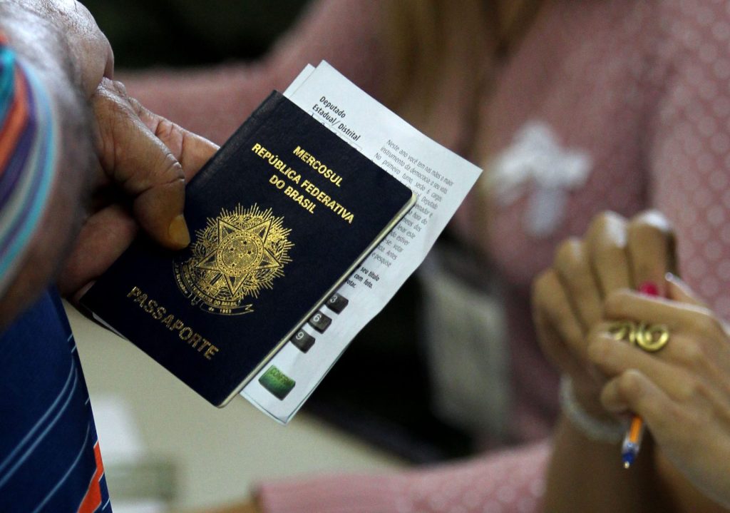 Passaporte é um documento de identificação no Brasil - Foto: Wilton Junior/Estadão Conteúdo