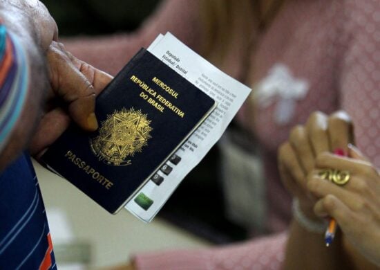 Passaporte é um documento de identificação no Brasil - Foto: Wilton Junior/Estadão Conteúdo