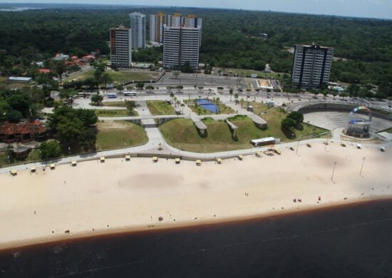 Prêmio United Earth Amazônia na Ponta Negra em Manaus