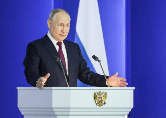 Putin em discurso na Rússia- Foto: Reprodução/Twitter@harriton77