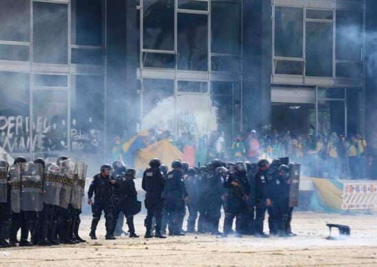 Atos antidemocráticos no Planalto em Brasília