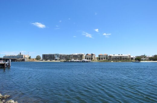 Ataque de tubarão ocorreu no rio Swan, na Austrália - Foto: Reprodução/Wikemedia Commons/Calistemon