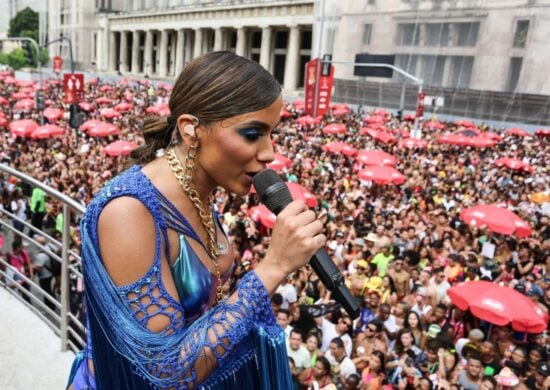 Anitta comanda trio na manhã deste sábado (25) e depois faz show em camarote na Sapucaí, à noite - Foto: Fernando Maia/Riotur/divulgação