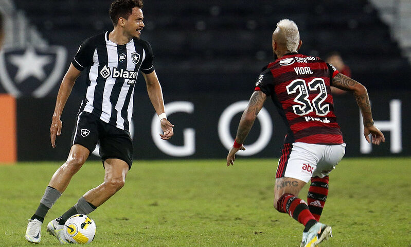 Botafogo e Flamengo brigam pela liderança da Taça Guanabara, no Cariocão 2023 - Foto: Vitor Silva/Botafogo/divulgação