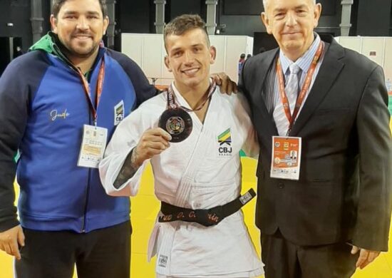 Com a conquista do judoca Daniel Cargnin, Brasil quebra jejum de dois anos sem medalhar na competição - Foto: Reprodução/Twitter @judocbj