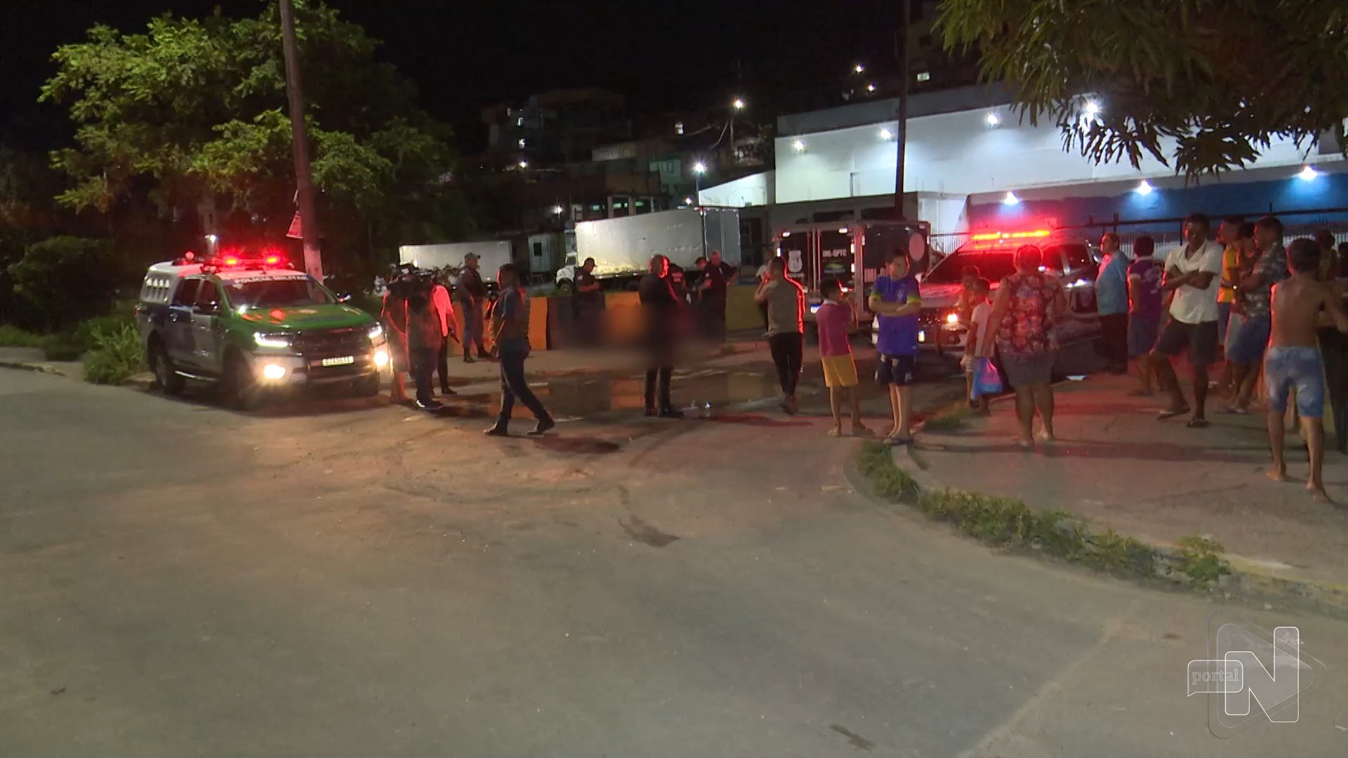 Homem suspeito de cometer furtos é morto com facada no peito em Manaus