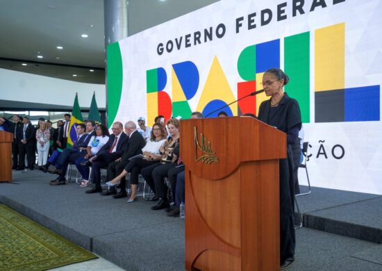 Marina Silva vai conceder entrevista amanhã sobre a reunião com John Kerry - Foto: Reprodução/Redes sociais/Twitter Marina Silva