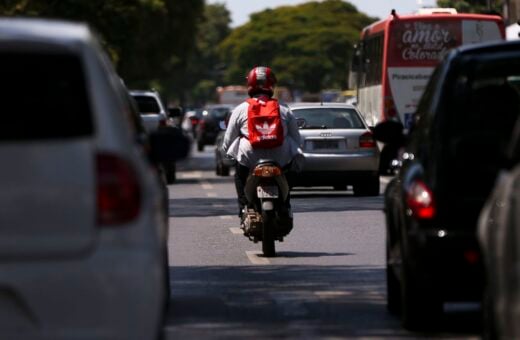 Motociclistas realizaram protesto após motos serem apreendidas pelo IMMU - Foto: Marcelo Camargo/Agência Brasil