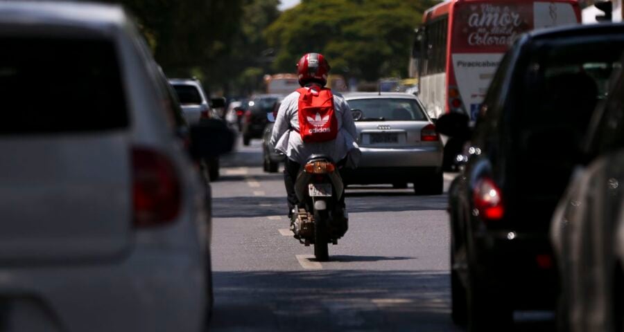 Motociclistas realizaram protesto após motos serem apreendidas pelo IMMU - Foto: Marcelo Camargo/Agência Brasil