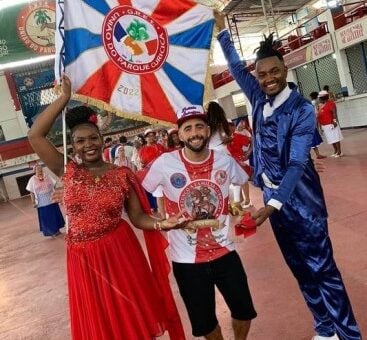 Em meio a polêmicas com a ex, surfista será homeneageado por escola de samba do carnaval carioca - Foto: Instagram/reprodução