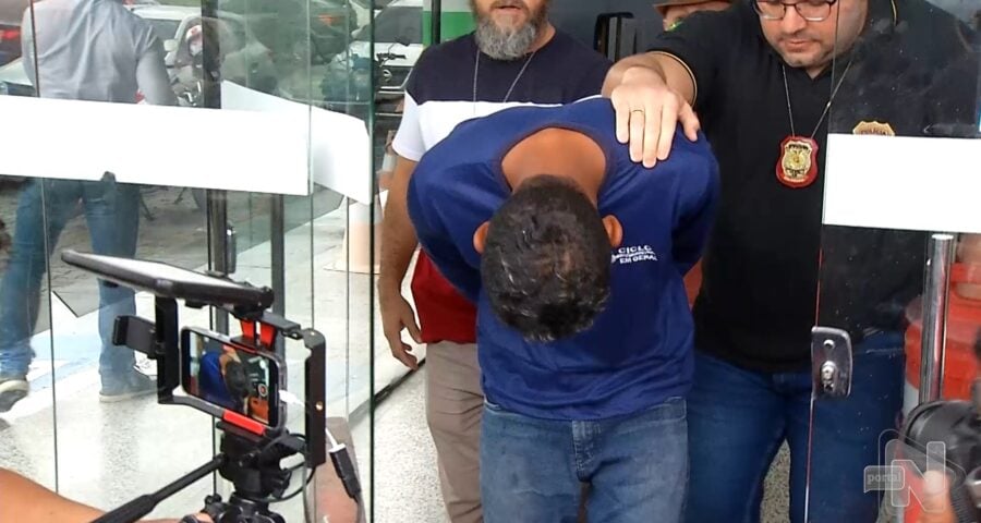 Homens são presos suspeitos de sequestro relâmpago em shopping de Manaus