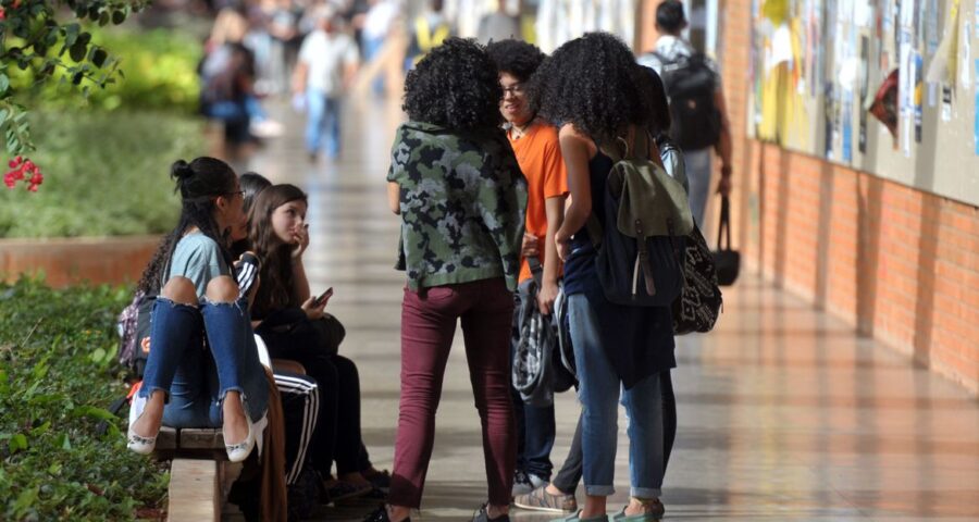 Proposta pretende atender órfãos da Covid-19 - Foto: Marcello Casal Jr/Agência Brasil