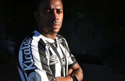 Robinho foi condenado a 9 anos por Justiça Italiana - Foto: Divulgação/Santos