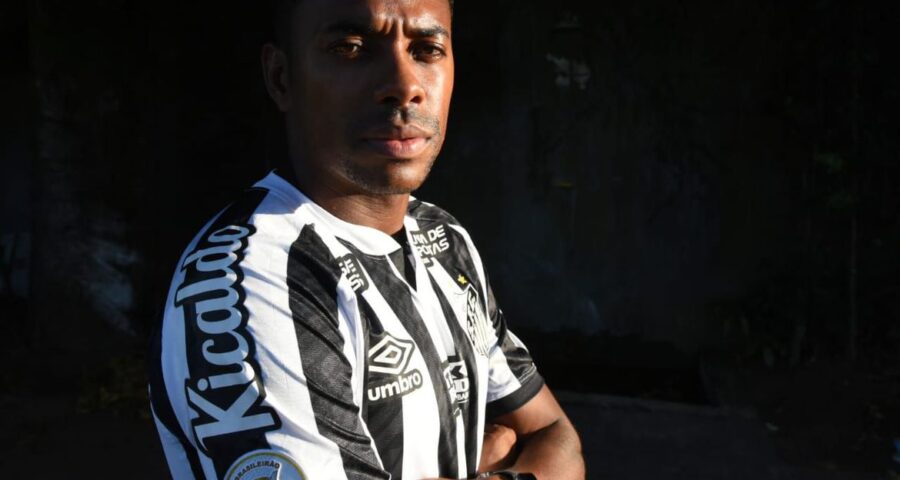 Robinho foi condenado a 9 anos por Justiça Italiana - Foto: Divulgação/Santos