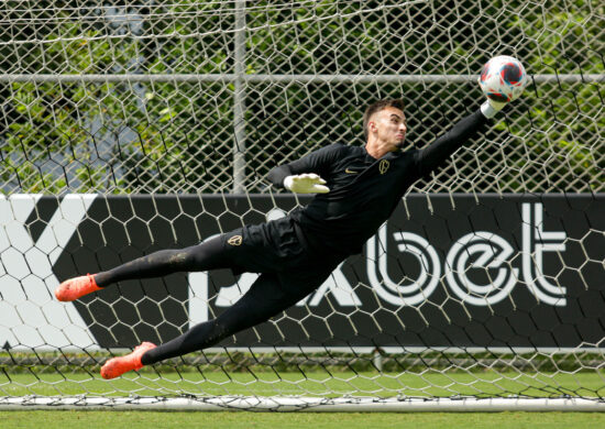 Corinthians enfrenta o Santos neste domingo (26) pelo Paulistão - Foto: Reprodução/Twitter @Corinthians