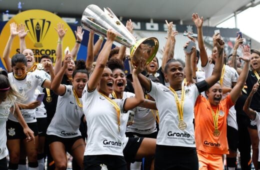 Meninas fo timão venceram de 4 a 1 o time do Mengão - Foto: Divulgação/Agência Corinthians