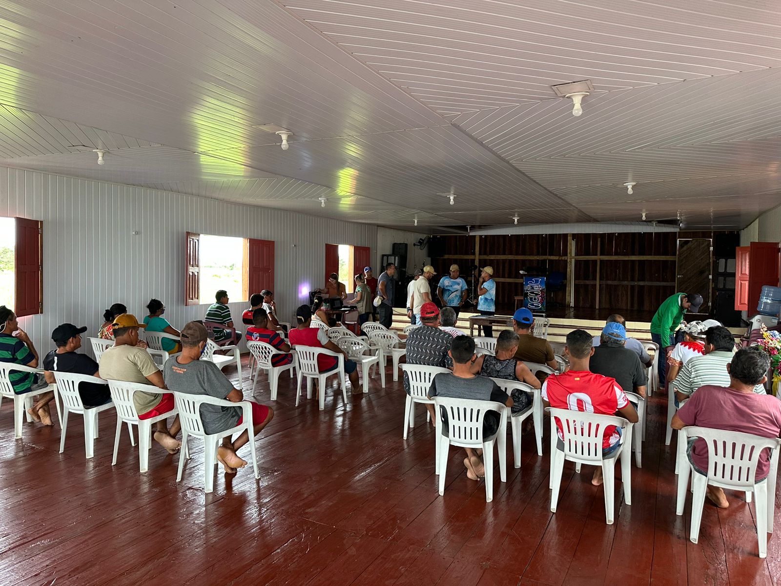 Cadastro de pescadores é realizado em comunidades do Careiro da Várzea - Foto: Divulgação/Idam