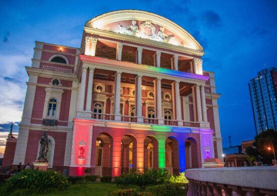 Dia-nacional-do-orgulho-gay-mobiliza-acao-de-visibilidade-no-Amazonas-Foto-Drance-Jézus-Sejusc