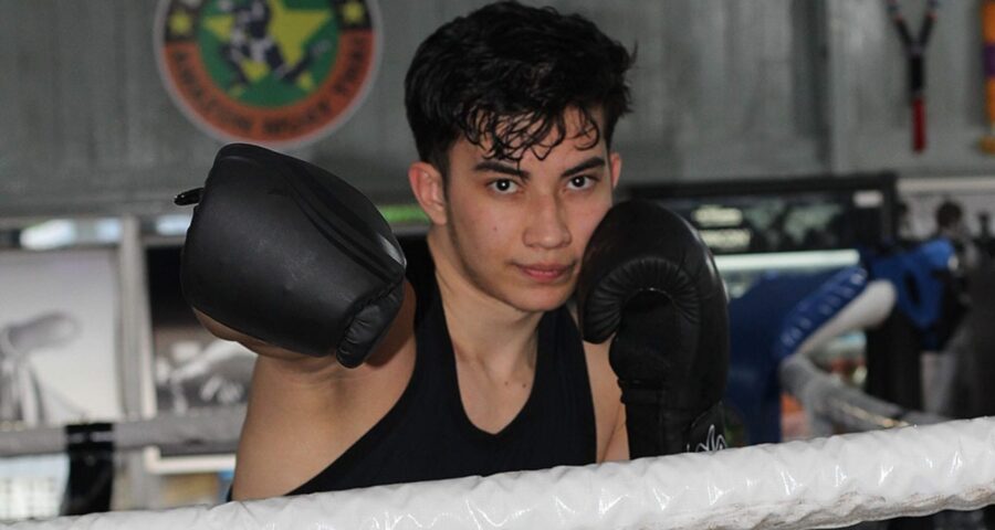 Jovem supera depressão, vira campeão de muay thai, estreia no boxe em Manaus - Foto: Divulgação/Leandro Tapajós/Black River